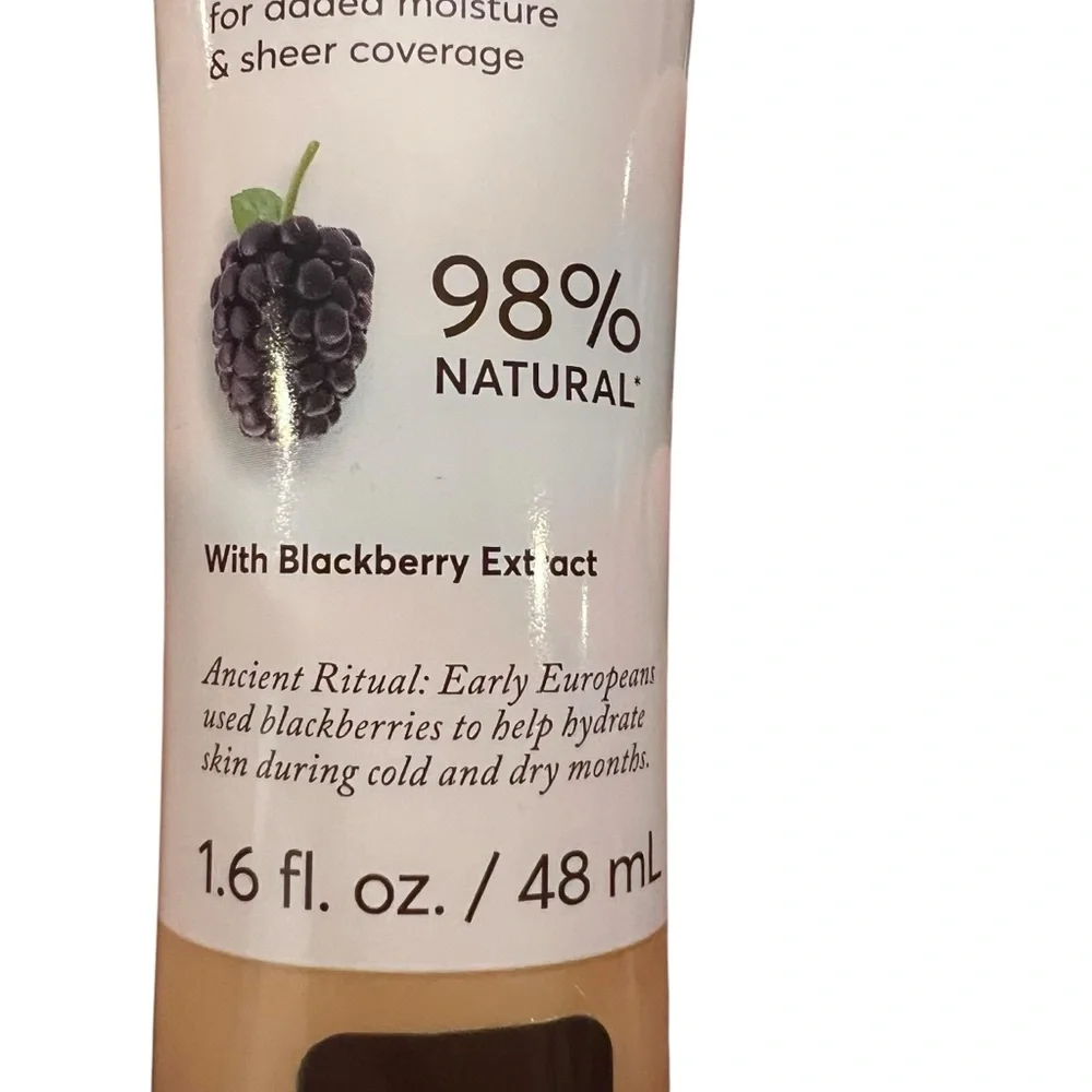 Found BB‎ Cream with Blackberry Extract, 40 TAN 1.6 fl oz Hydration Tinted Cream